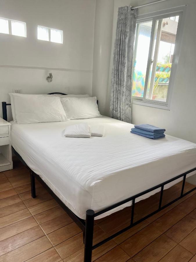 Balai Tinay Guesthouse Legazpi Bagian luar foto