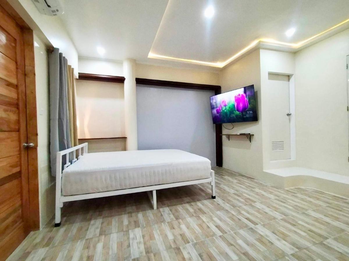 Balai Tinay Guesthouse Legazpi Bagian luar foto