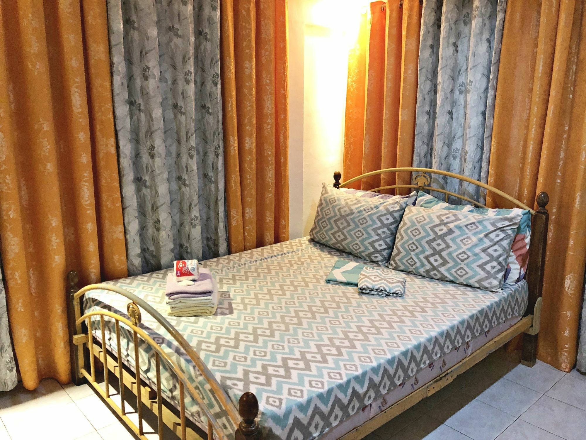 Balai Tinay Guesthouse Legazpi Bagian luar foto
