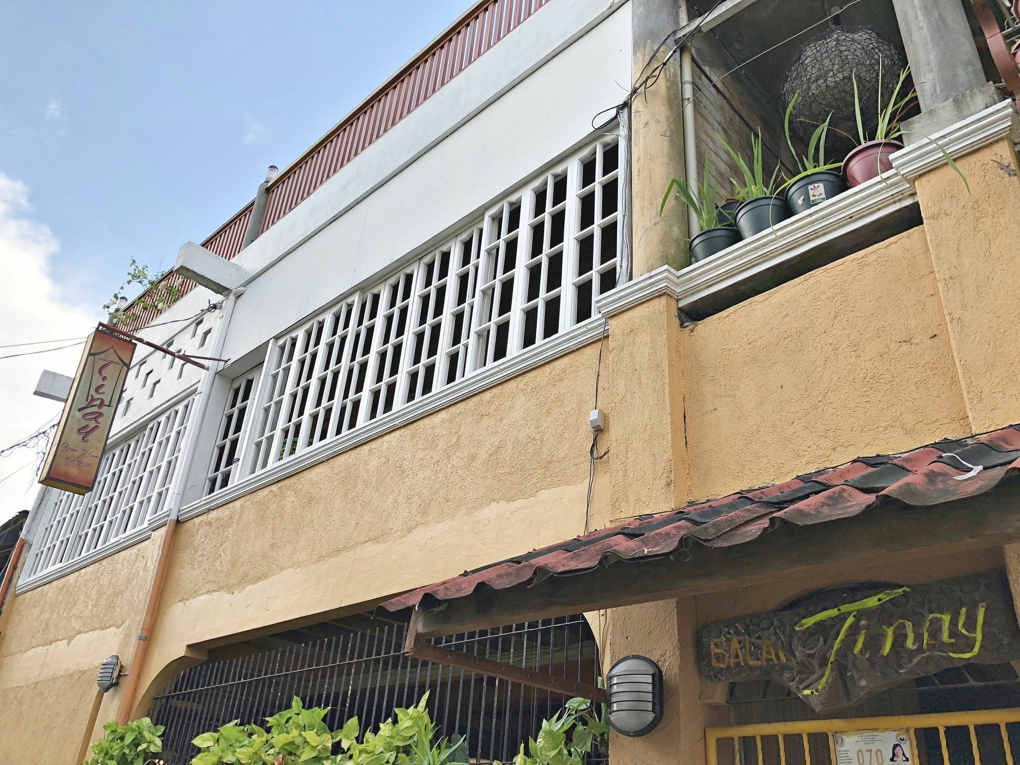 Balai Tinay Guesthouse Legazpi Bagian luar foto