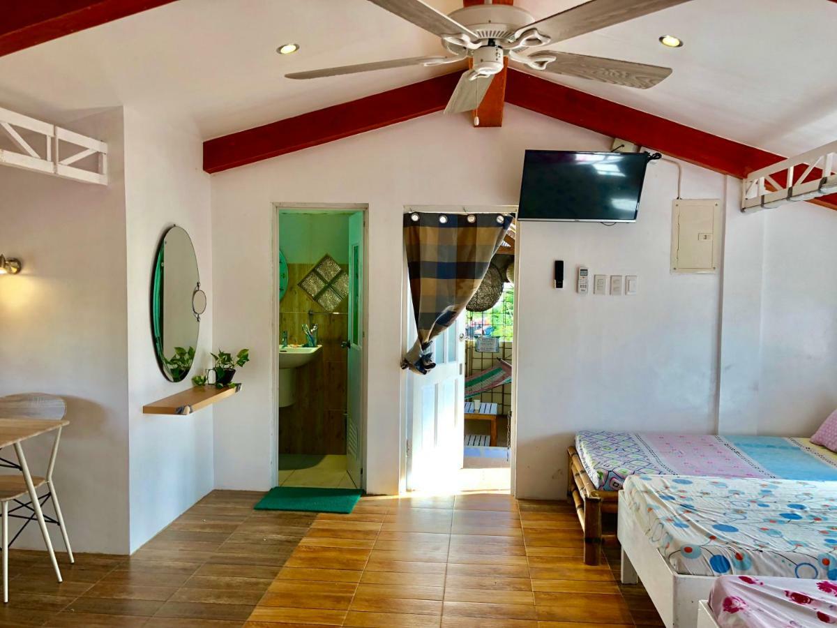 Balai Tinay Guesthouse Legazpi Bagian luar foto
